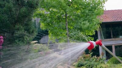 Pompe de surface eau claire à batterie 18V Aquinna 18/30 Led avec Starter Kit EINHELL