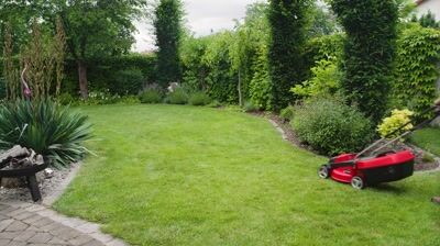 Tondeuse à batterie 30 cm GE-CM 18/30 avec batterie EINHELL